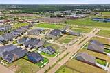 313 Dylan Way - Photo 39