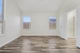 1004 Caliente Drive - Photo 17