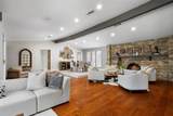 2016 Pembrooke Place - Photo 10