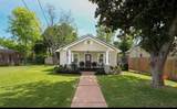 714 Neches - Photo 1