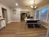 714 Neches - Photo 10