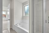9213 Gossamer St - Photo 19