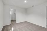 9213 Gossamer St - Photo 33