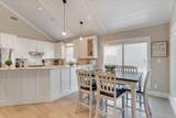 10 Holland Street - Photo 11