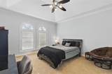 6800 Oak Hill Drive - Photo 30