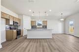 713 Sycamore - Photo 7