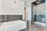 1813 Park Avenue - Photo 18