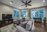 2111 Albany Street - Photo 13