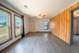 909 Fox Lane - Photo 4