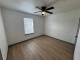 7300 Comanche - Photo 9