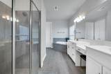 320 Berkeley Drive - Photo 15