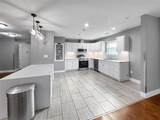 2508 Crawford Street - Photo 9