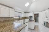 2915 Gainesborough Drive - Photo 11