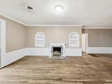 720 Leslie Street - Photo 4