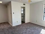 5757 University Boulevard - Photo 9
