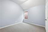1917 Briarwyck Court - Photo 11