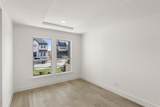 813 Golden Galaxy Way - Photo 10
