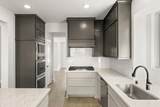813 Golden Galaxy Way - Photo 18