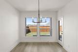 813 Golden Galaxy Way - Photo 19
