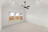 813 Golden Galaxy Way - Photo 21