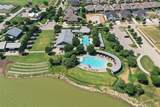 320 Parkside Drive - Photo 31