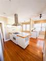 910 College Street - Photo 11