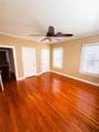 910 College Street - Photo 15