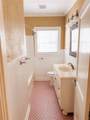 910 College Street - Photo 18