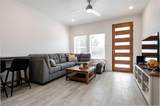 709 Fuller - Photo 4
