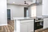410 Simpson - Photo 15