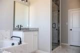 410 Simpson - Photo 6