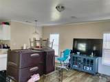709 Collins Freeway - Photo 10