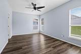 305 Creekside Drive - Photo 14