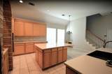 1120 Surrey Lane - Photo 11