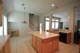 1120 Surrey Lane - Photo 15
