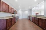 1205 Avenue B - Photo 7