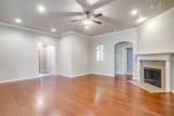 912 Robbins Way - Photo 6