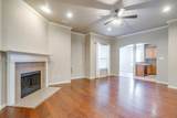 912 Robbins Way - Photo 8