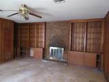 916 Ward - Photo 3