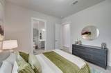 8222 Urban - Photo 15