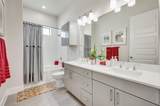 8222 Urban - Photo 17