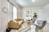 8222 Urban - Photo 9