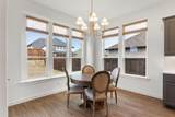 1421 Valor Way - Photo 18