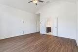1421 Valor Way - Photo 20
