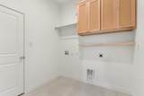 1421 Valor Way - Photo 35