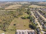 1 Oakwood - Photo 13