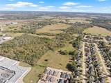 1 Oakwood - Photo 15