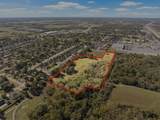 1 Oakwood - Photo 20