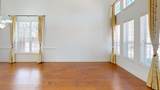 1020 Thorncliff Trail - Photo 8