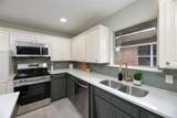 1012 Sleepy Hollow Drive - Photo 9